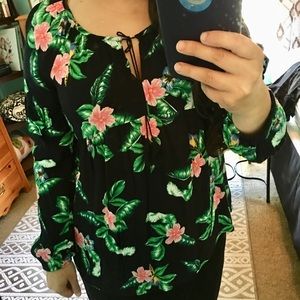 Dressy or dressy casual, Old Navy top!